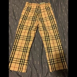 BURBERRY PANTS 6/7 Girls